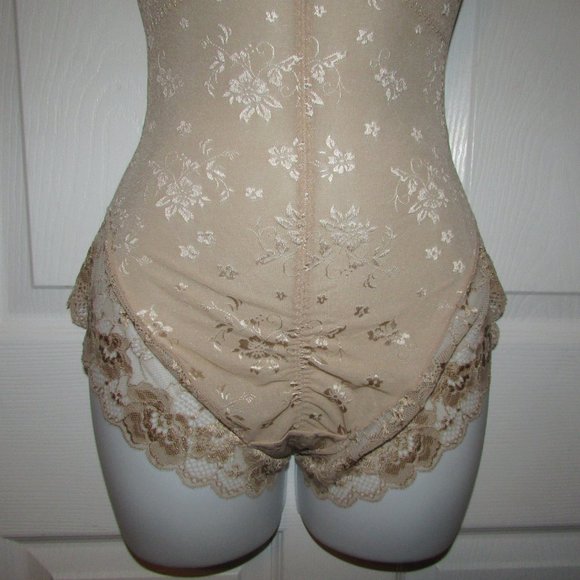 Lace Trimmed Bodyshaper - Nude XS - Picture 4 of 10